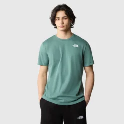 The North Face Sweat à Capuche Seasonal Drew Peak 22 The North Face Sweat à Capuche Seasonal Drew Peak -Mode Décontractée 05ad1c253ba0e49a2b3878c63b7277d1