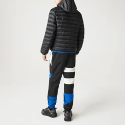 Lacoste Doudoune Légère Zippée à Capuche 32 Lacoste Doudoune Légère Zippée à Capuche -Mode Décontractée 0877efde6331f438fd678c48ea9d8770