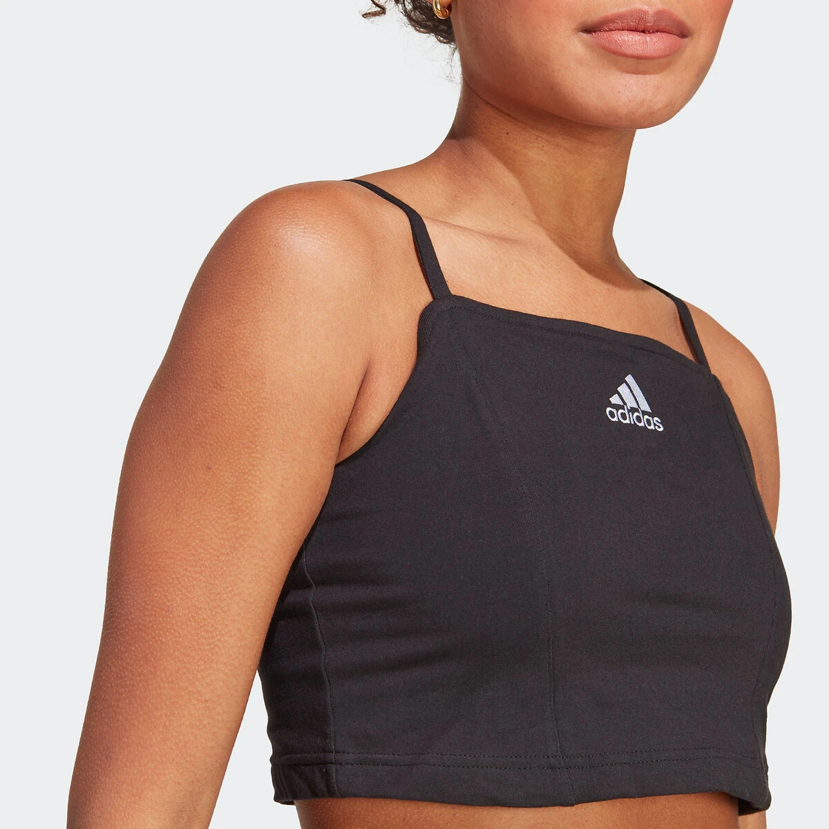 Adidas Sportswear Top Crop Fines Bretelles, Brand Of Love 3 Adidas Sportswear Top Crop Fines Bretelles, Brand Of Love – Image 3