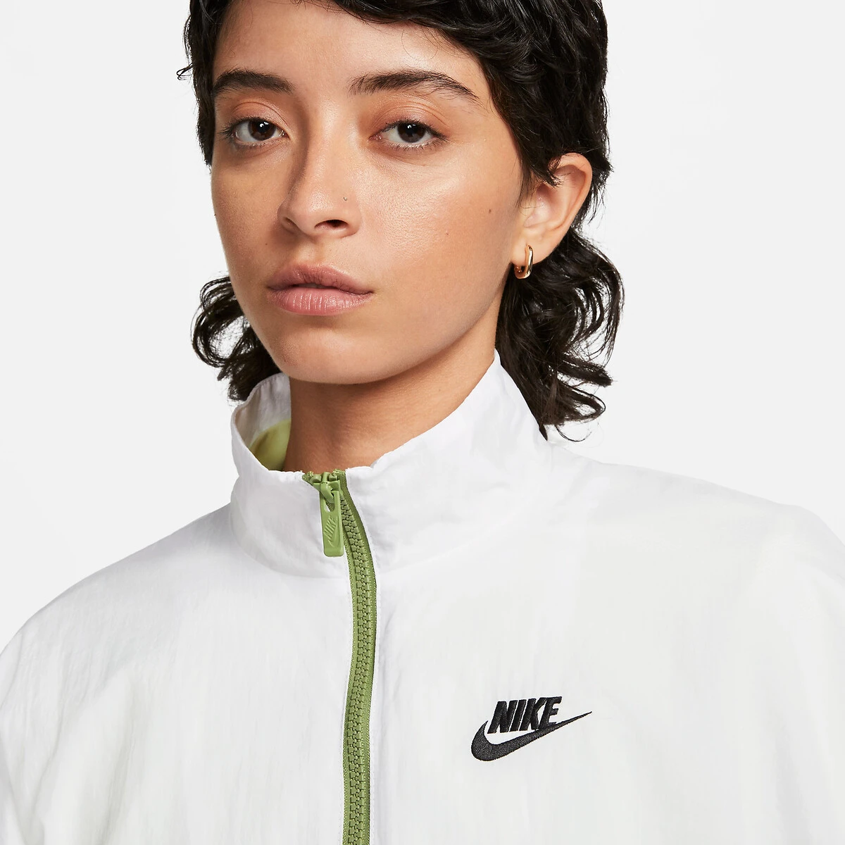 Nike Veste Windrunner Essential Style Rétro 2 Nike Veste Windrunner Essential Style Rétro – Image 2