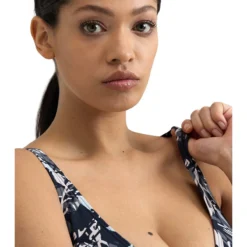 Arena Maillot 2 Pièces Piscine Gainant -Mode Décontractée 19d02f06fa488fb83dce76457032d11e