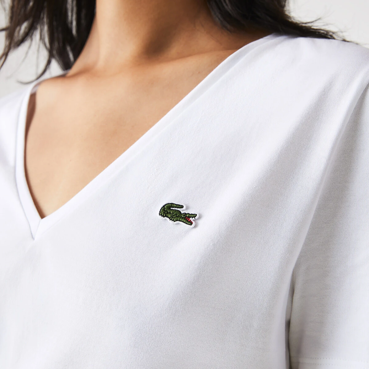 Lacoste T-shirt Ample Manches Courtes, Col V 7 Lacoste T-shirt Ample Manches Courtes, Col V – Image 7