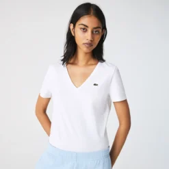 Lacoste T-shirt Ample Manches Courtes, Col V 13 Lacoste T-shirt Ample Manches Courtes, Col V -Mode Décontractée 249a1a6aec52f7ec5395e63e364b8172