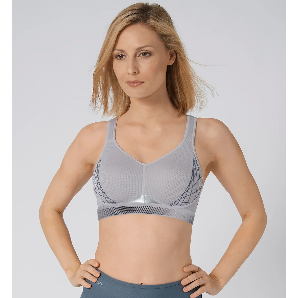 Triumph Soutien-gorge Sport Minimizer Triaction Cardio 13 Triumph Soutien-gorge Sport Minimizer Triaction Cardio – Image 13