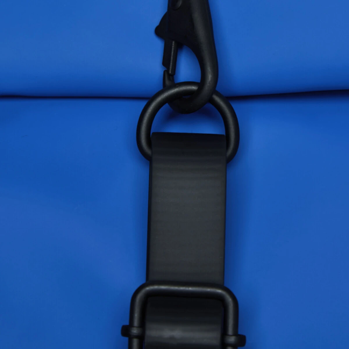 Rains Sac à Dos Unisexe ROLLTOP RUCKSACK MINI 4 Rains Sac à Dos Unisexe ROLLTOP RUCKSACK MINI – Image 4