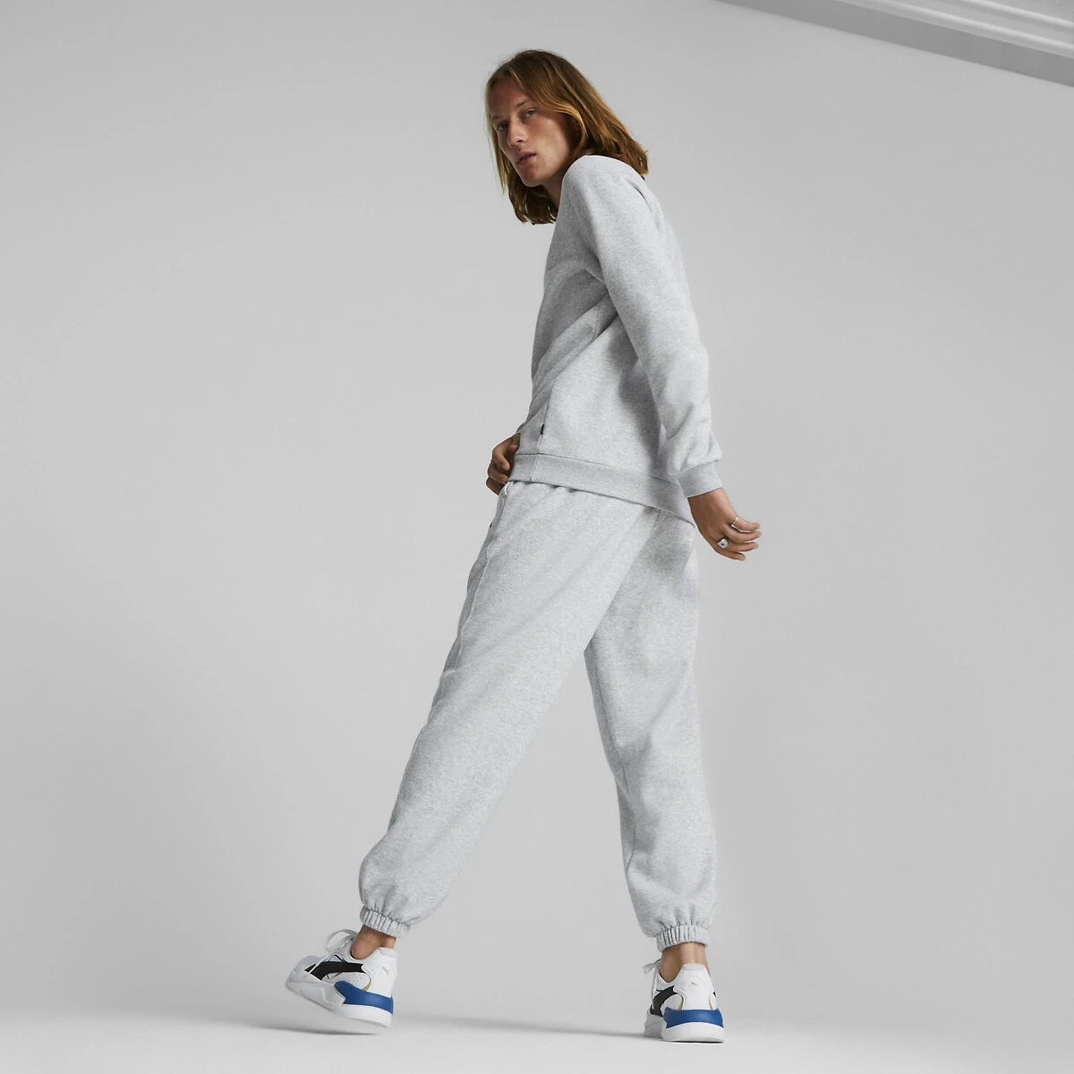 Puma Survêtement Sweat Col Rond Feel Good 3 Puma Survêtement Sweat Col Rond Feel Good – Image 3