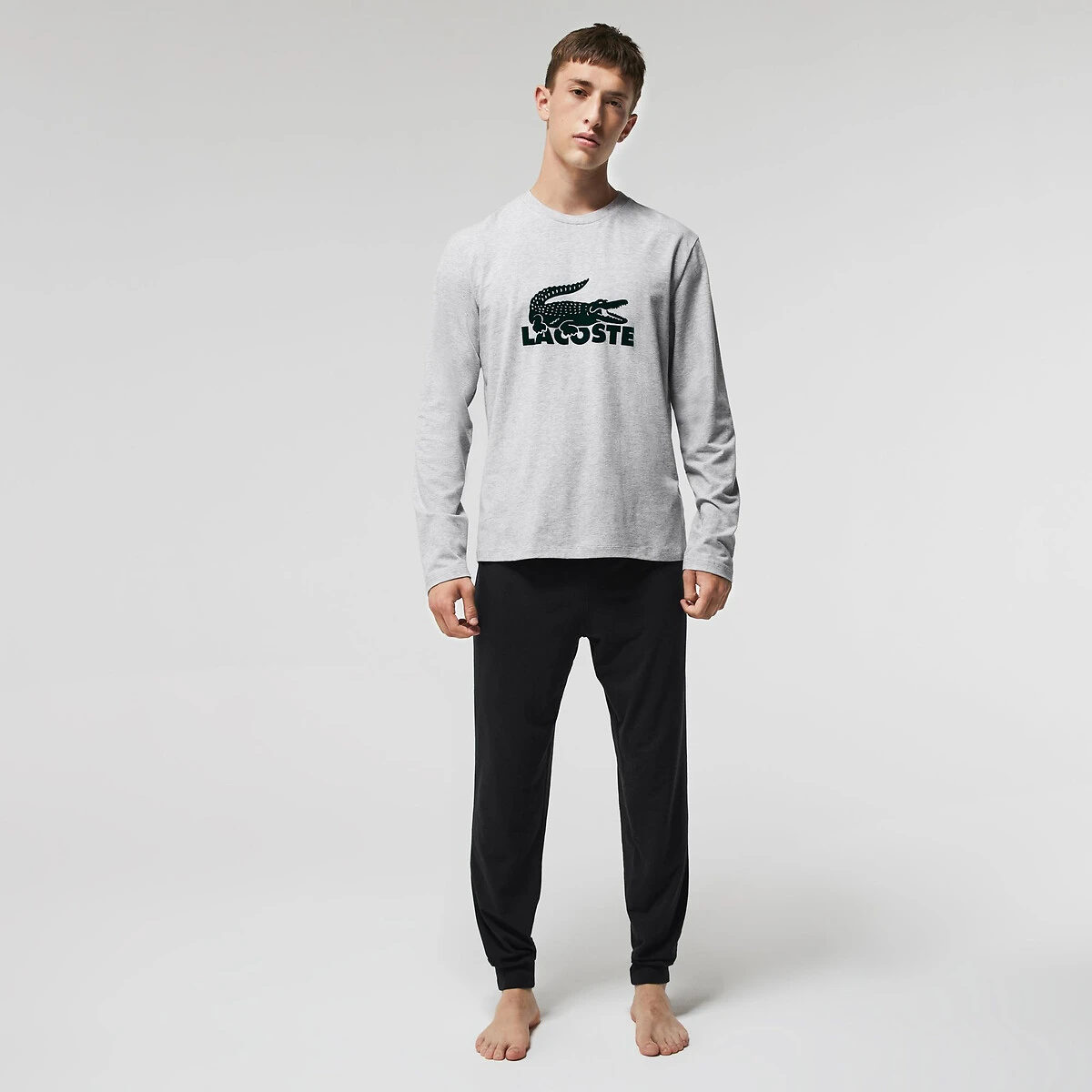 Lacoste Pyjama Manches Longues Gros Logo 1 Lacoste Pyjama Manches Longues Gros Logo