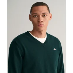 Gant Pull Col V En Lambswool 7 Gant Pull Col V En Lambswool -Mode Décontractée 3206a0d5077c554877c01f5756719e4b