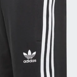 Adidas Originals Short Coton 3 Bandes Côtés 7 Adidas Originals Short Coton 3 Bandes Côtés -Mode Décontractée 3eaa57f70f2673103fb380b957a7d9f3