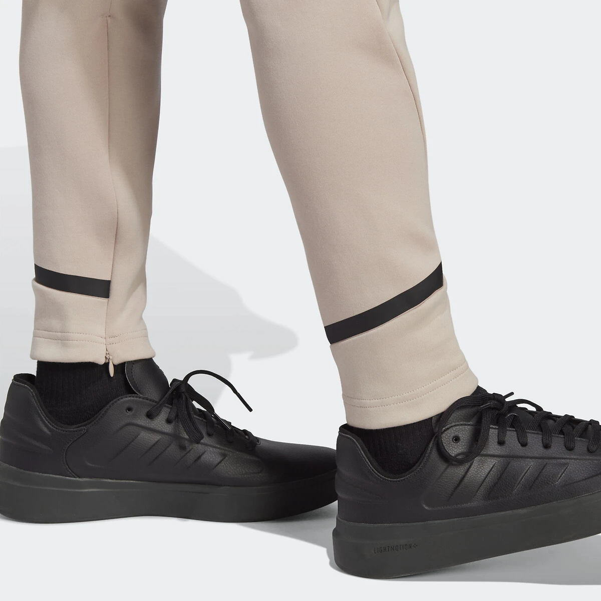 Adidas Sportswear Jogging Designed For Gameday 4 Adidas Sportswear Jogging Designed For Gameday – Image 4