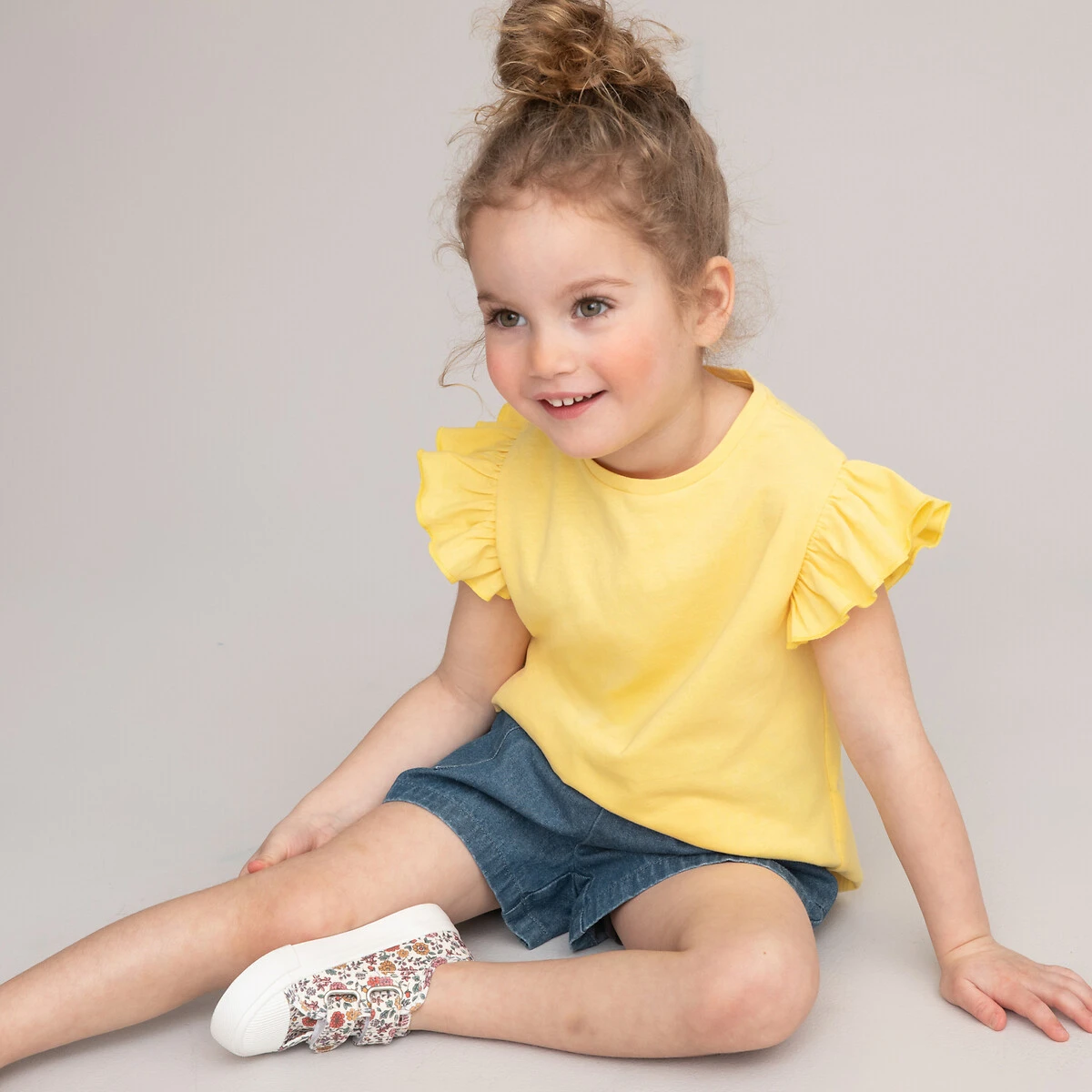 T-shirt Col Rond à Volants 1 T-shirt Col Rond à Volants