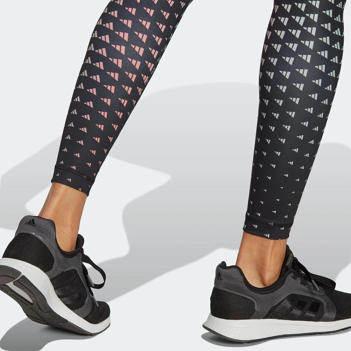 ADIDAS PERFORMANCE Legging Taille Haute, 7/8 Imprimé Train Essentials 5 ADIDAS PERFORMANCE Legging Taille Haute, 7/8 Imprimé Train Essentials – Image 5