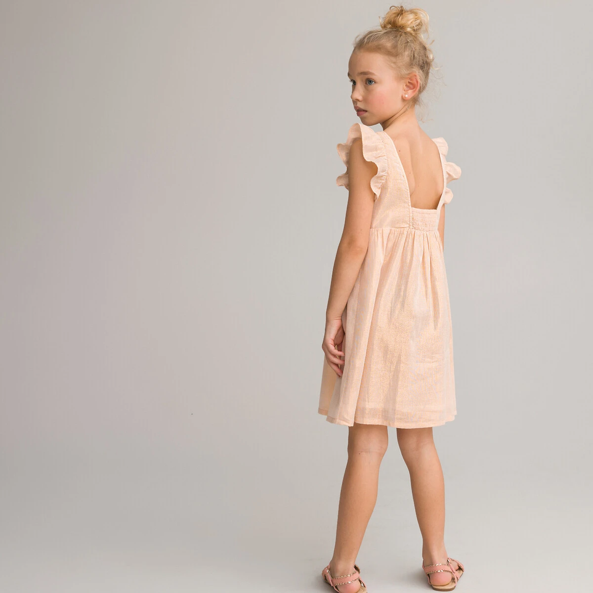 Robe Sans Manches à Volants 2 Robe Sans Manches à Volants – Image 2