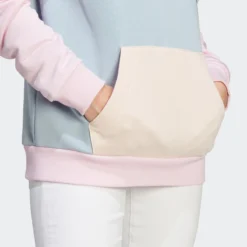 Adidas Sportswear Sweat à Capuche Essentials Logo 14 Adidas Sportswear Sweat à Capuche Essentials Logo -Mode Décontractée 837979d39997fe12c0eebe4496298af8