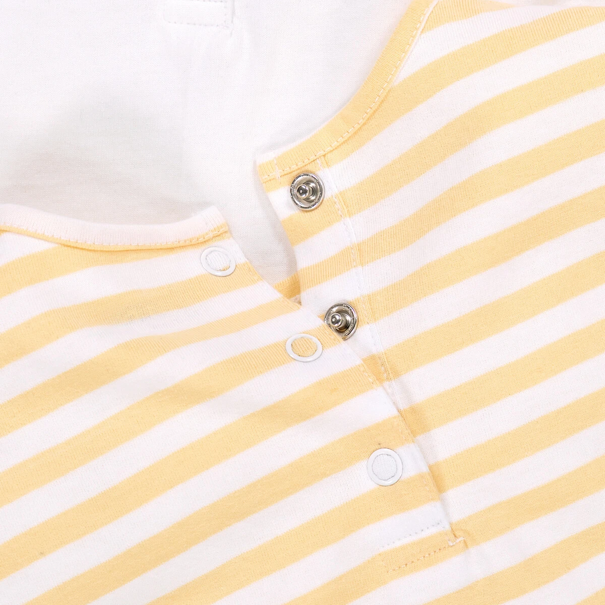 Lot De 2 T-shirts, Manches Courtes Volantées 6 Lot De 2 T-shirts, Manches Courtes Volantées – Image 6