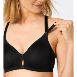 Triumph Soutien-gorge De Sport Sans Armatures Fitness -Mode Décontractée 8c18c9dc78e1f994d8c932526bbb8843