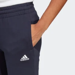 Adidas Sportswear Pantalon De Jogging Essentials Linear Cuffed -Mode Décontractée aa42edb16038007ee72790a24458f001