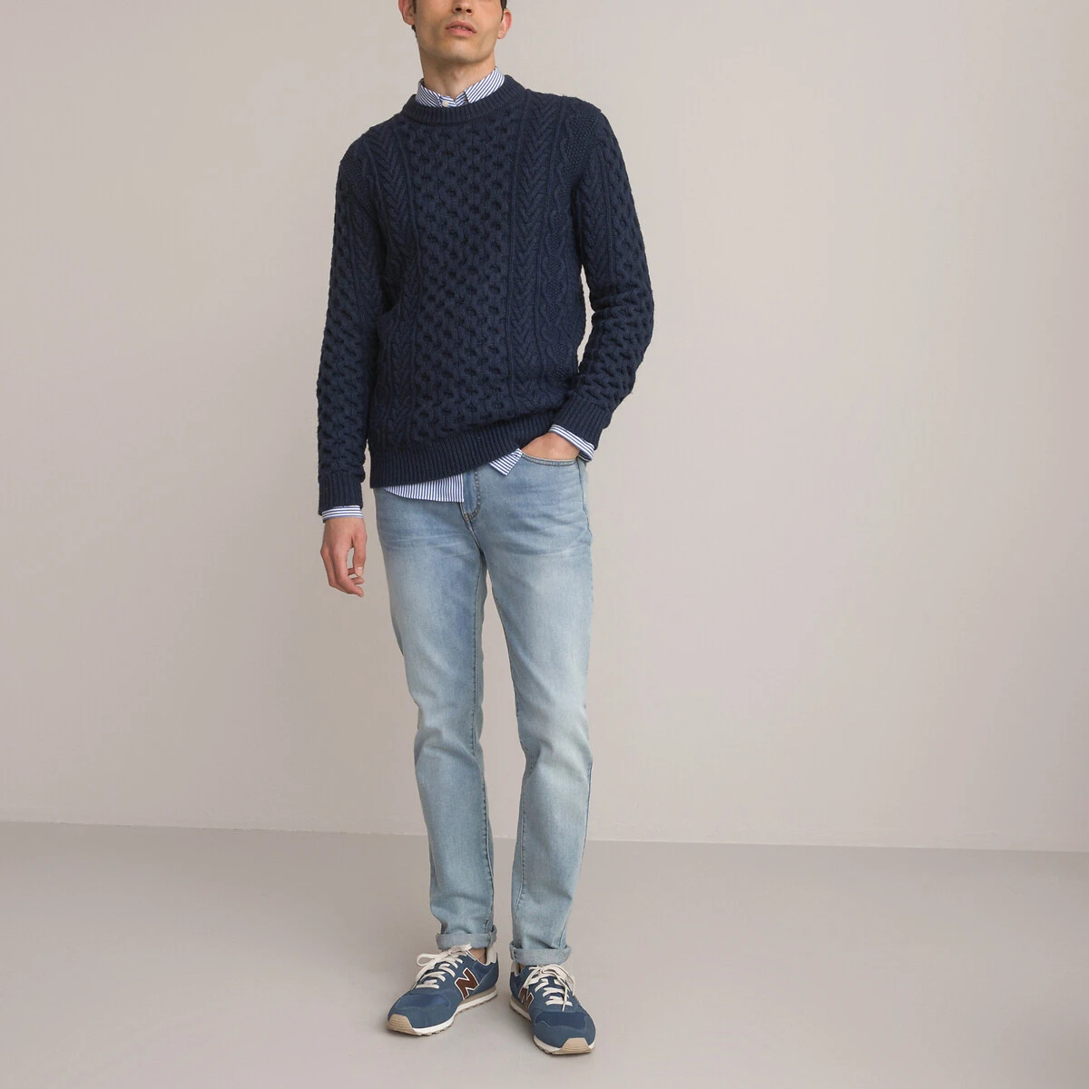 Pull Col Rond Signature, Maille Torsadée 3 Pull Col Rond Signature, Maille Torsadée – Image 3