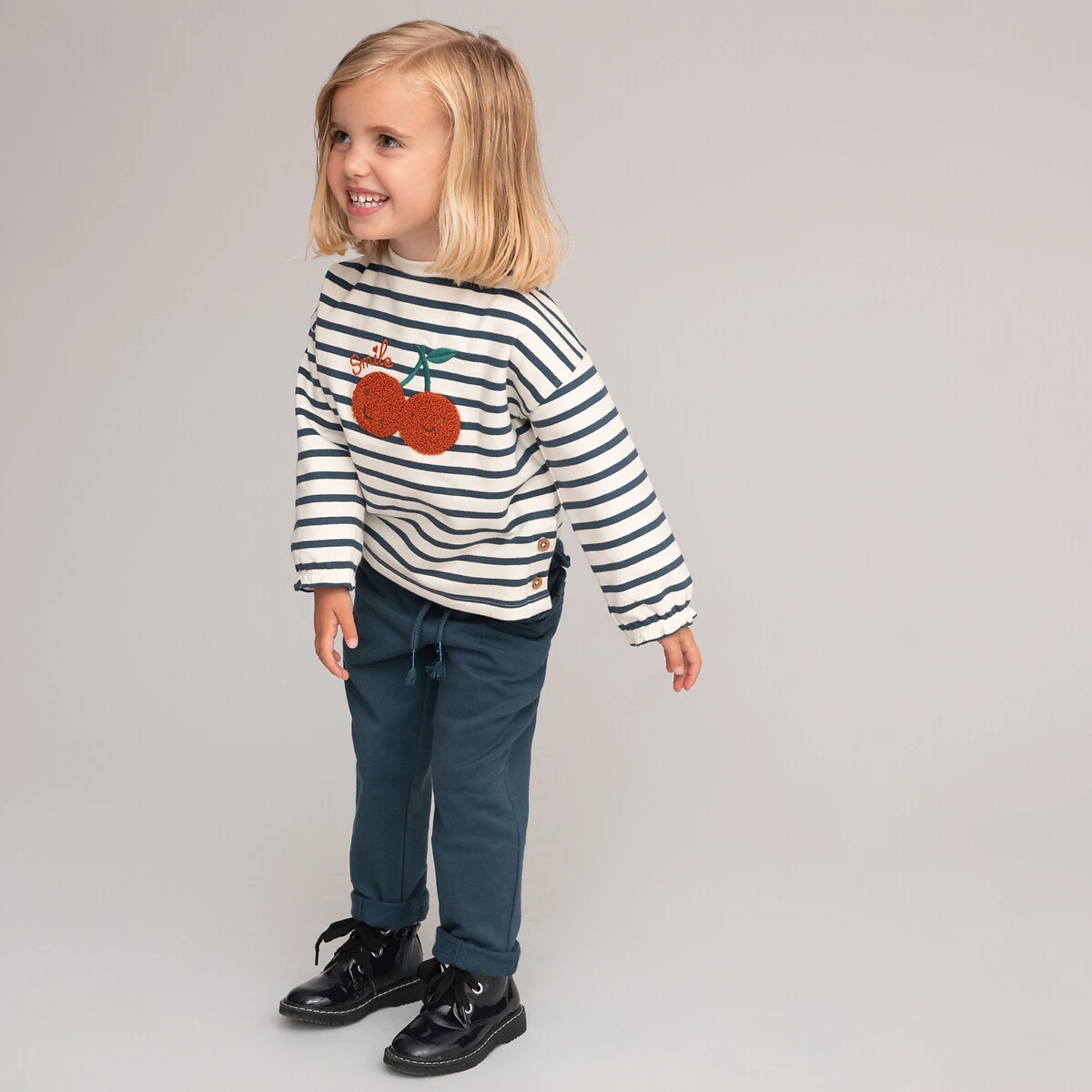 Jogging En Molleton, Détails Volantés 1 Jogging En Molleton, Détails Volantés