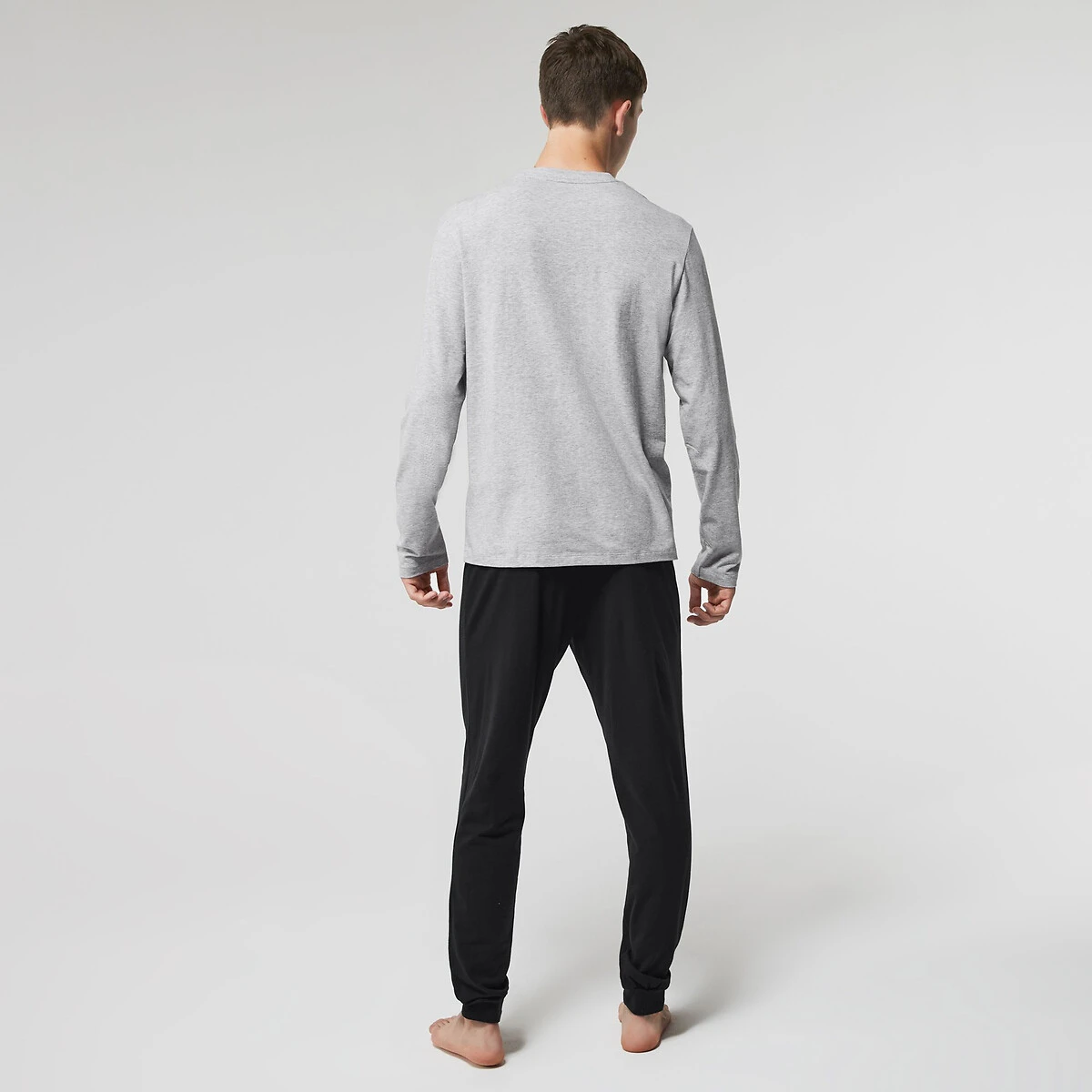 Lacoste Pyjama Manches Longues Gros Logo 3 Lacoste Pyjama Manches Longues Gros Logo – Image 3