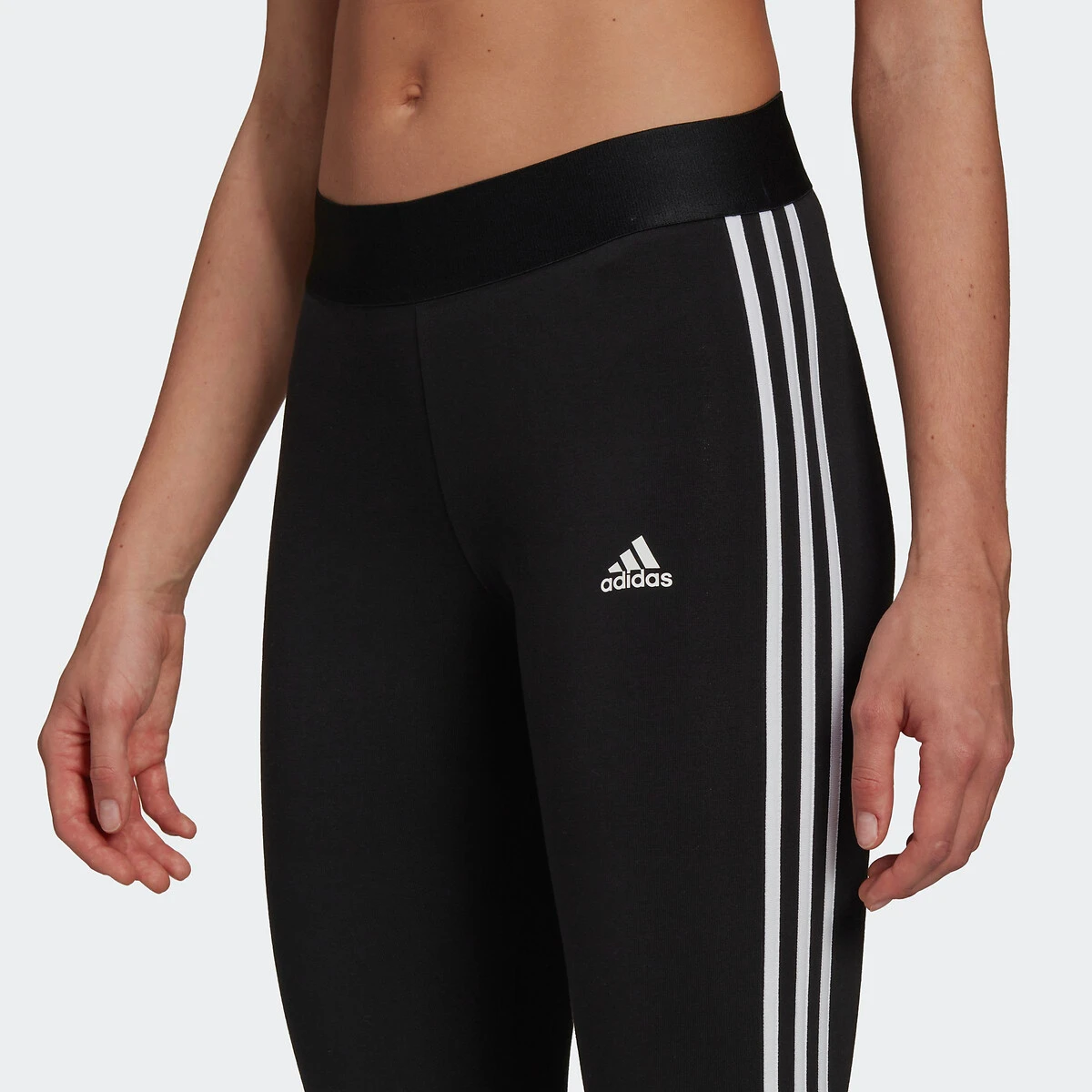 Adidas Sportswear Legging 3/4 Essentials 3-Stripes 2 Adidas Sportswear Legging 3/4 Essentials 3-Stripes – Image 2