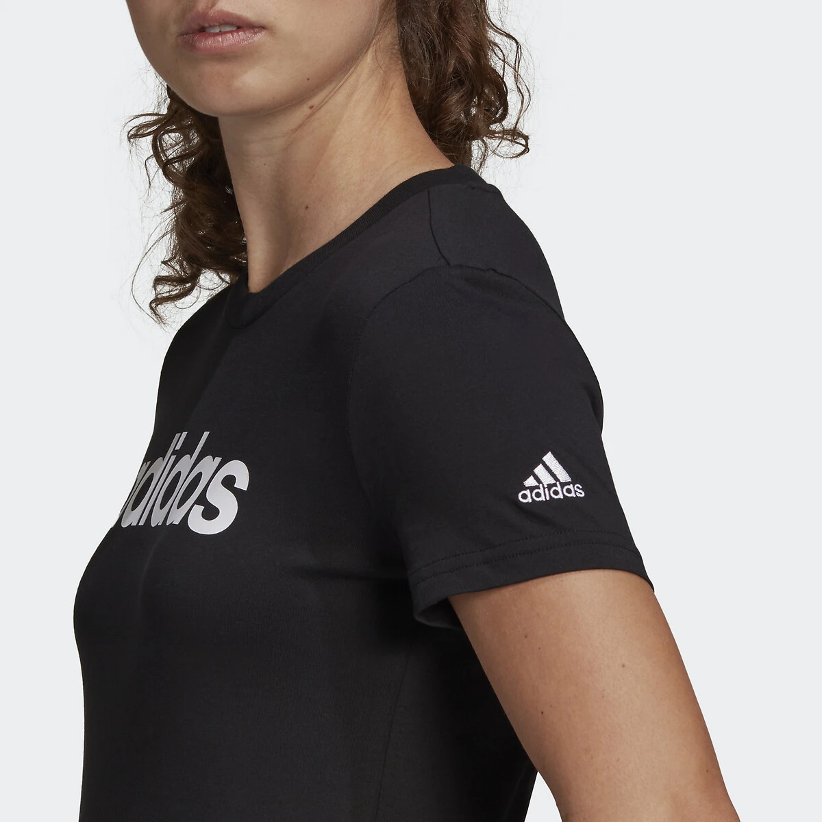 Adidas Sportswear T-shirt Slim Essentials, Logo Devant 3 Adidas Sportswear T-shirt Slim Essentials, Logo Devant – Image 3
