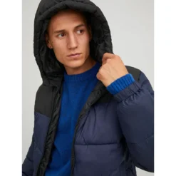 Jack & Jones Doudoune Zippée à Capuche Chili 9 Jack & Jones Doudoune Zippée à Capuche Chili -Mode Décontractée e231c2f94aa566b31eb4a998048ecab7