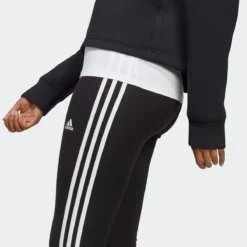 Adidas Sportswear Legging Essentials 3-Stripes Taille Haute 8 Adidas Sportswear Legging Essentials 3-Stripes Taille Haute -Mode Décontractée edc3ba32eeaf3a7ab140136f65beb23a