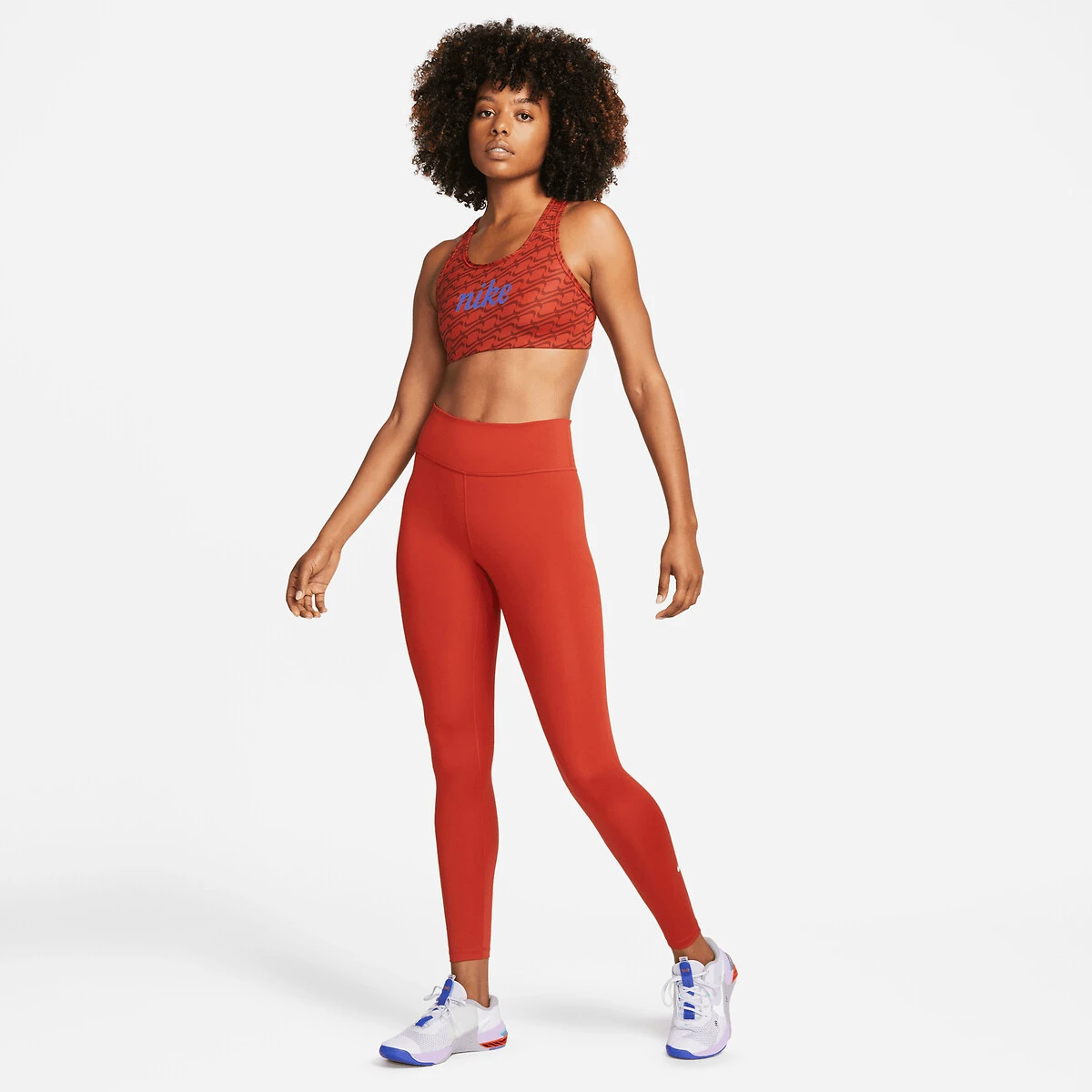 Brassière Nike Dri-fit Swoosh Maintien Moyen 4 Brassière Nike Dri-fit Swoosh Maintien Moyen – Image 4