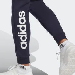 Adidas Sportswear Pantalon De Jogging Essentials Linear Cuffed -Mode Décontractée fc180b09e978e9730c5ad97fe2a87ce5